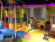室内儿童乐园可以通过哪些方式来盈利呢？