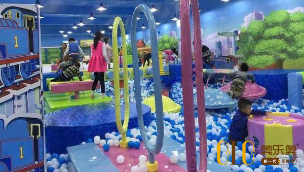 投资开一家能挣钱的室内儿童游乐场应该怎样操作?