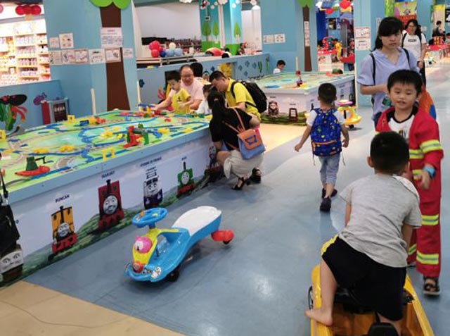 室内儿童游乐园应该怎么吸引家长们带孩子来消费?